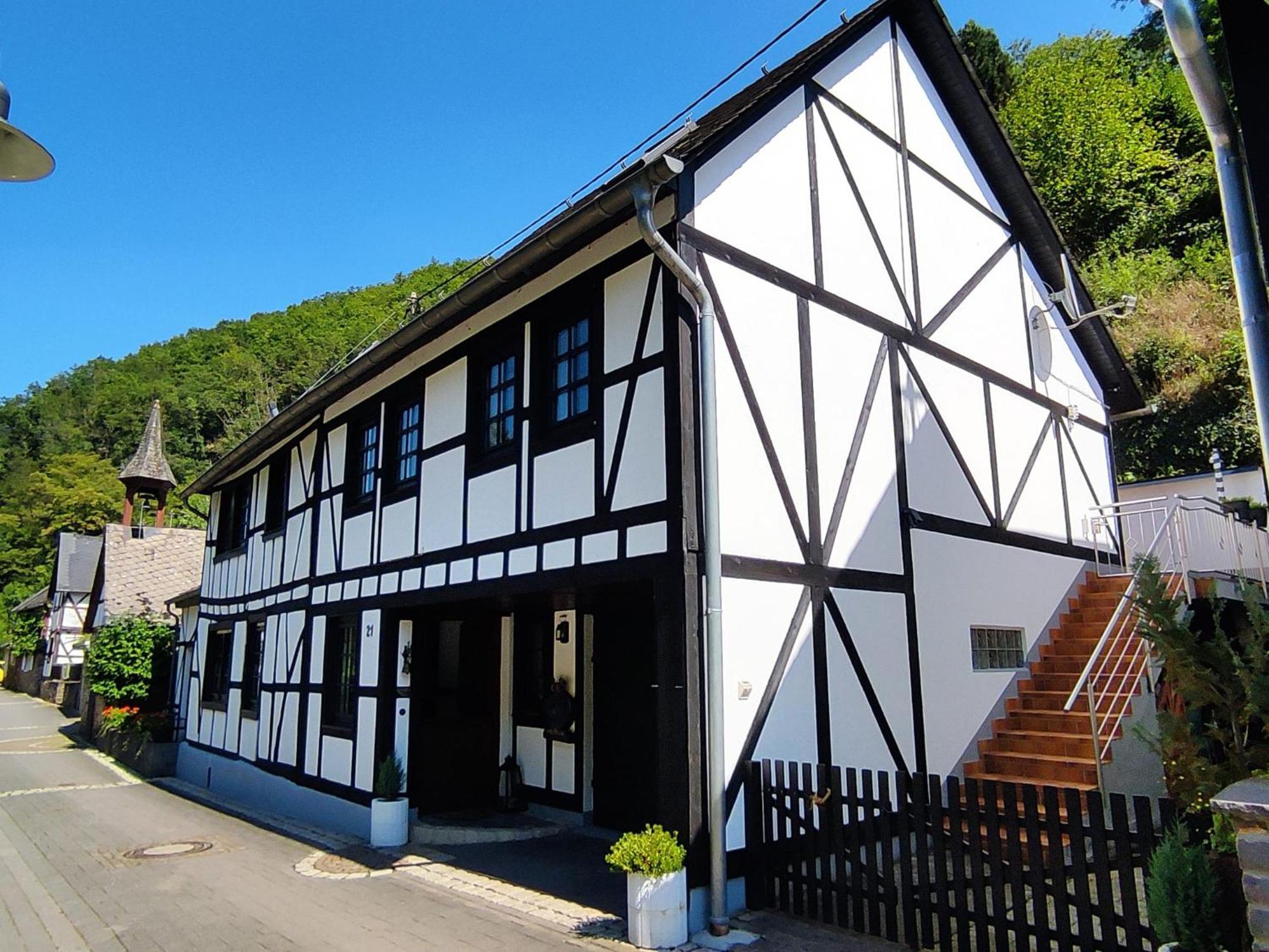 Ferienwohnung 'Unter Der Burg' Brodenbach Eksteriør billede